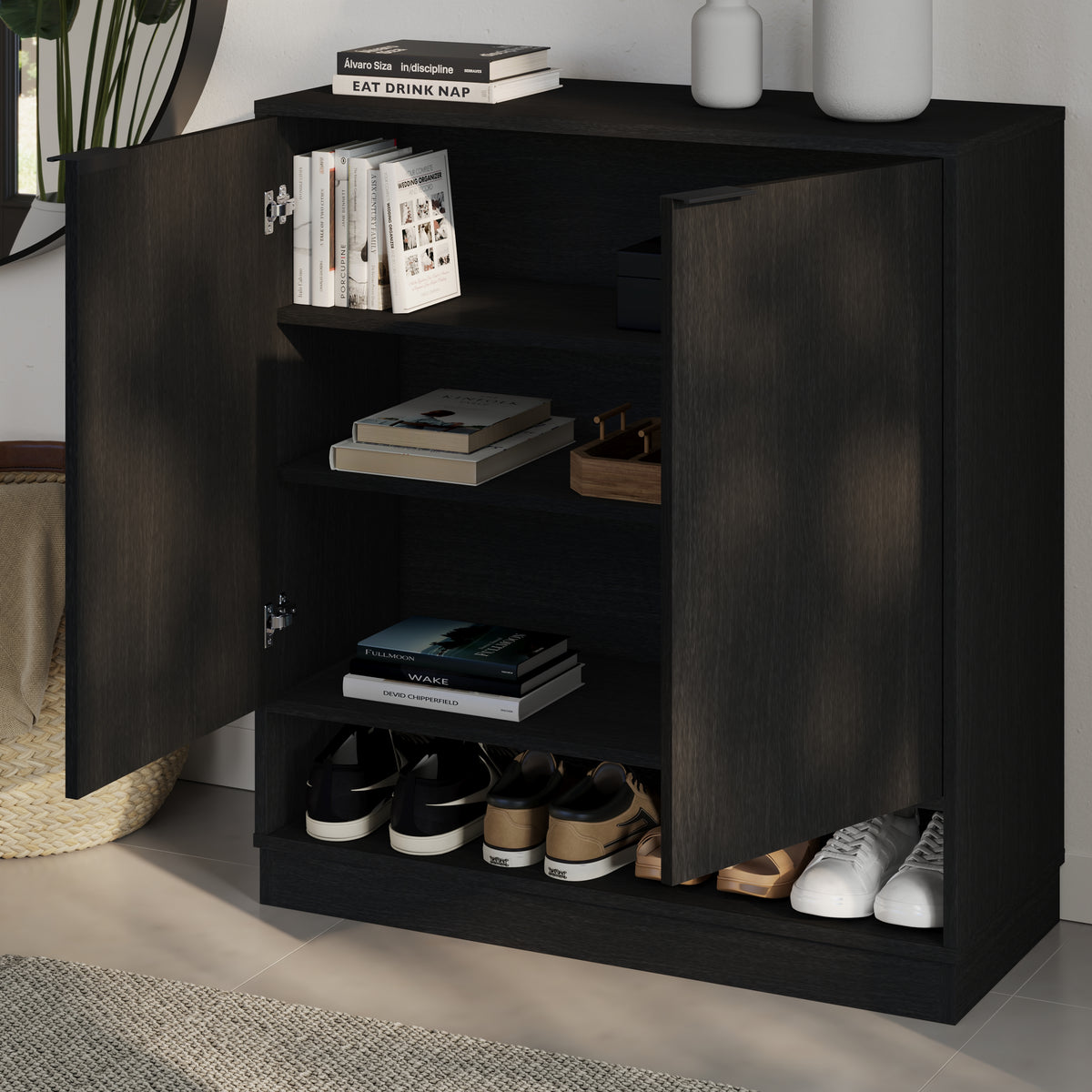 Porto Entry Cabinet in Black Karisma – detail photo